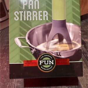 Auto Pan Stirrer with Green Handle